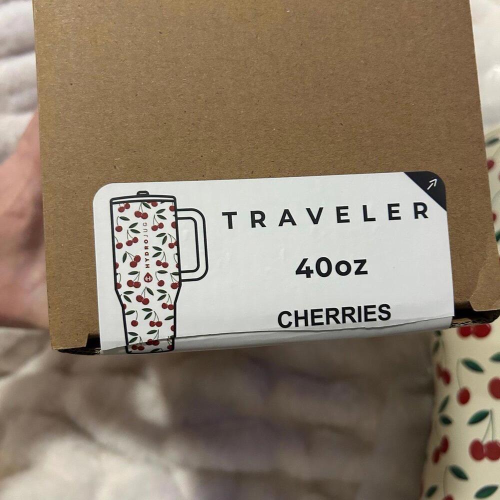Hydrojug limited edition Cherries 40 oz BNIB - Picture 4 of 6